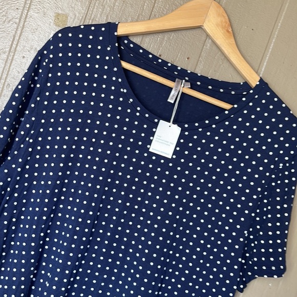 Banana Republic polka dots tee - Picture 2 of 9